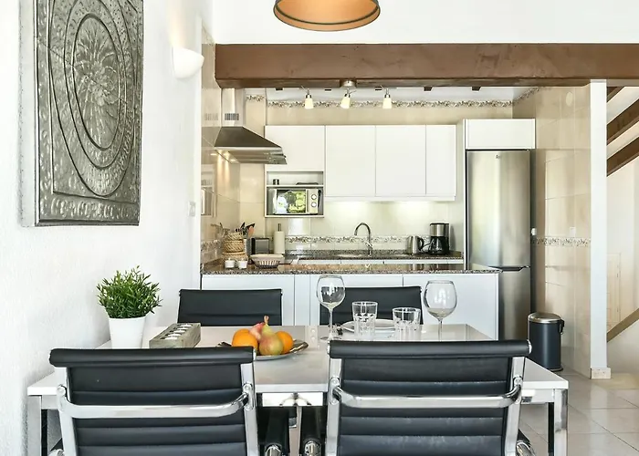 Modern Stylish Bungalow In Moraira